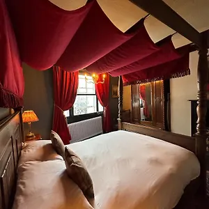 Golden Fleece Отель Йорк